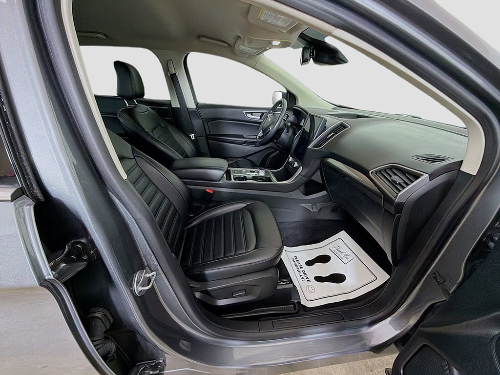 Used 2024 Ford Edge SEL w/ Convenience Package image 19