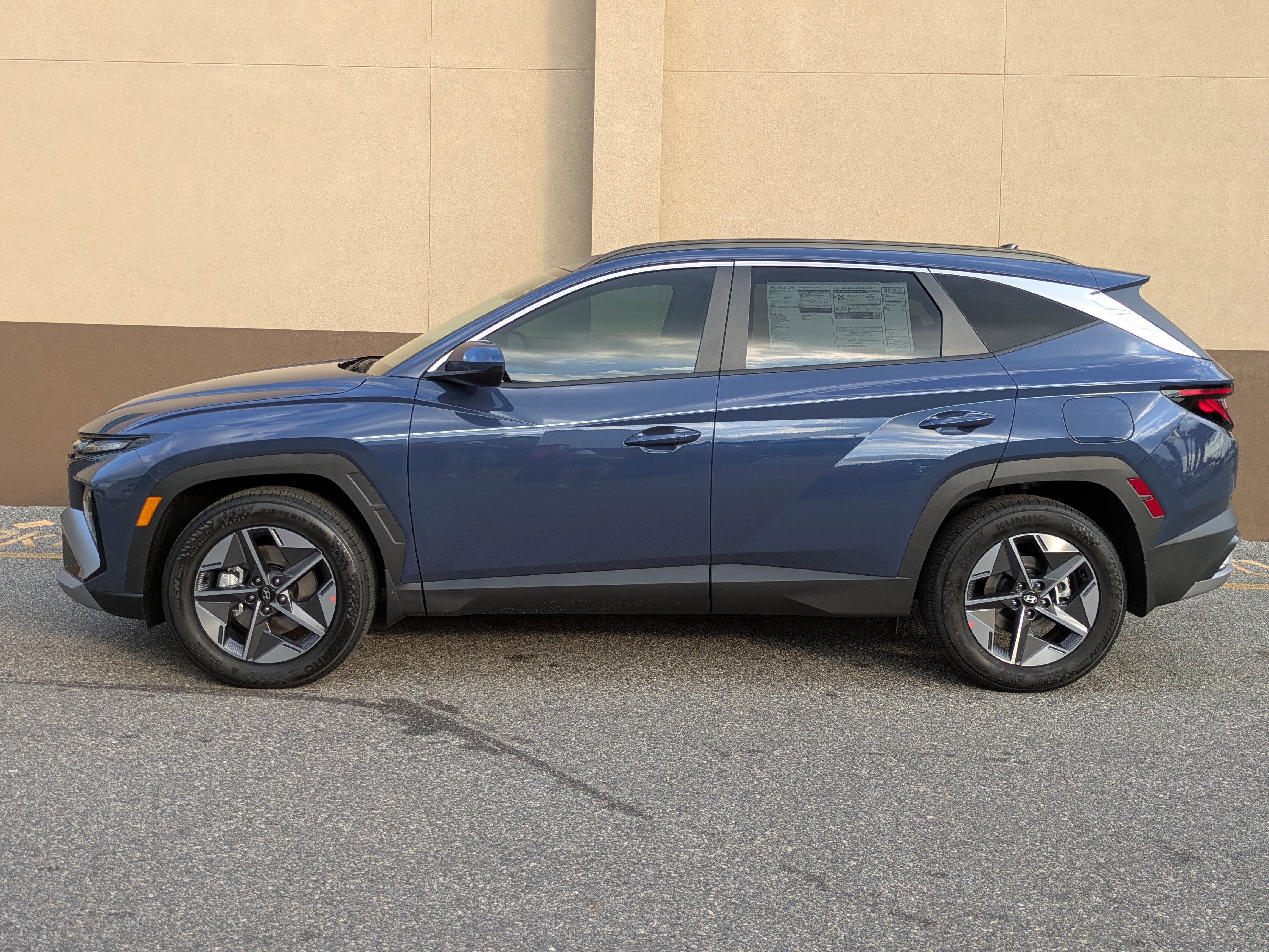 New 2026 Hyundai Tucson SEL image 9