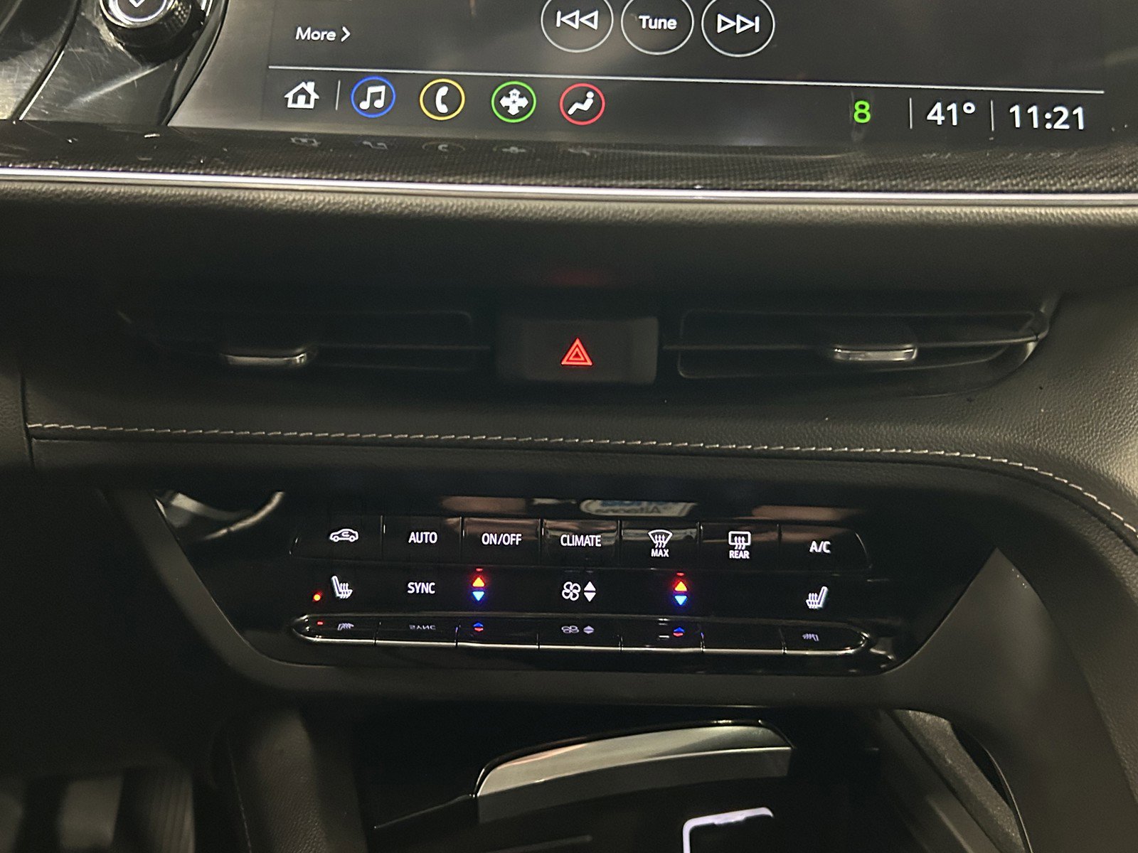 Used 2022 Buick Envision Preferred image 28