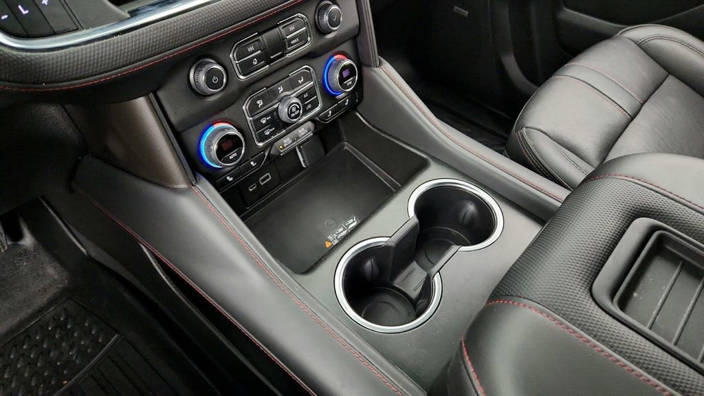 Used 2022 Chevrolet Tahoe RST w/ Luxury Package image 17