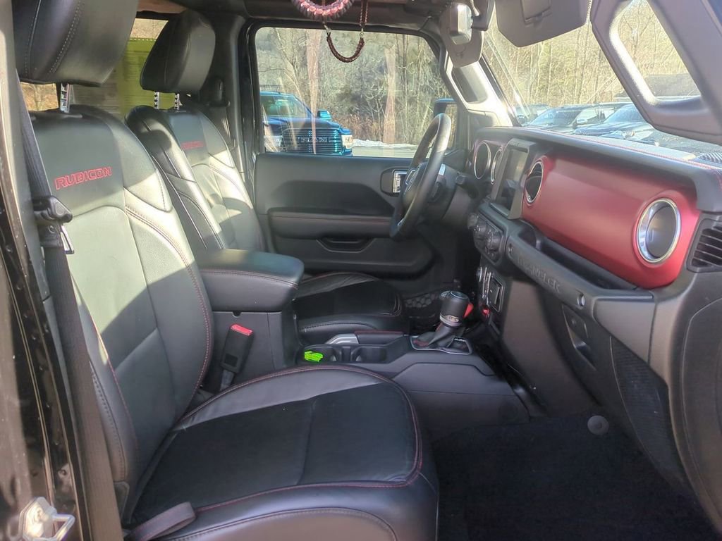 Used 2018 Jeep Wrangler Unlimited Rubicon image 28