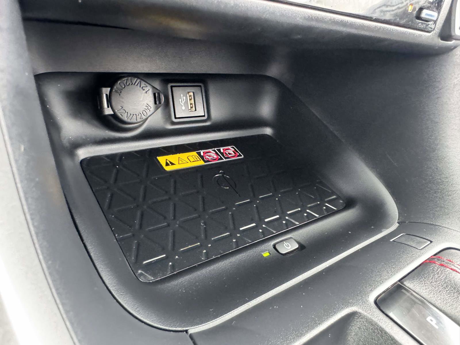 Used 2024 Toyota RAV4 XSE w/ Premium Package image 38