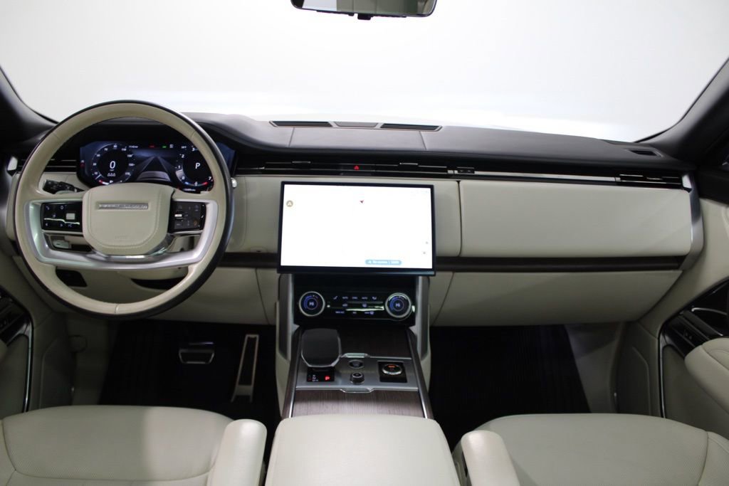 Used 2023 Land Rover Range Rover Autobiography image 38