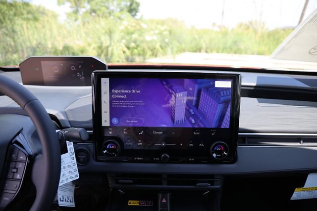 New 2026 Toyota C-HR AWD/4WD image 17