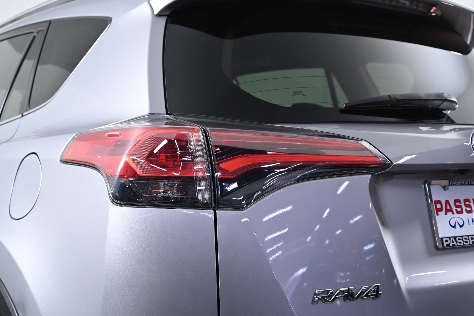 Used 2016 Toyota RAV4 XLE image 6