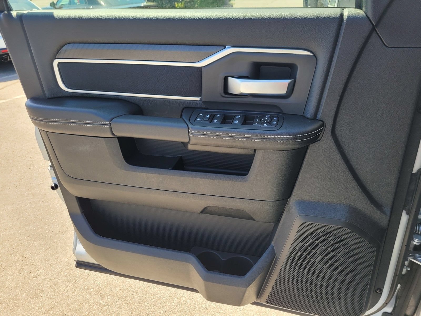 New 2026 RAM 2500 Big Horn AWD/4WD image 28