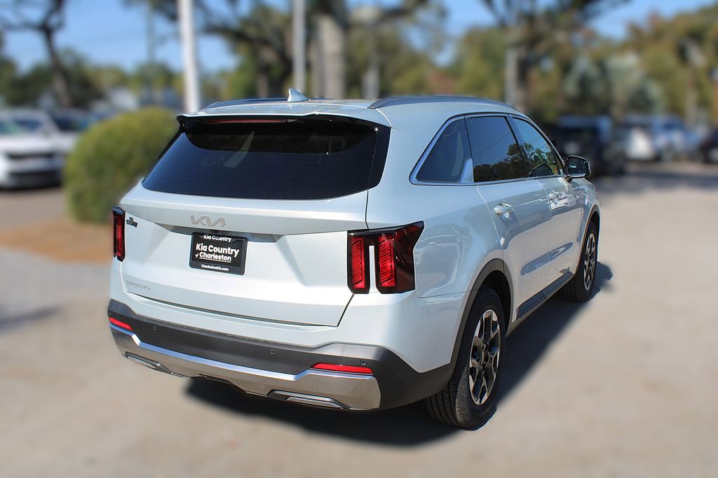 New 2026 Kia Sorento S image 7