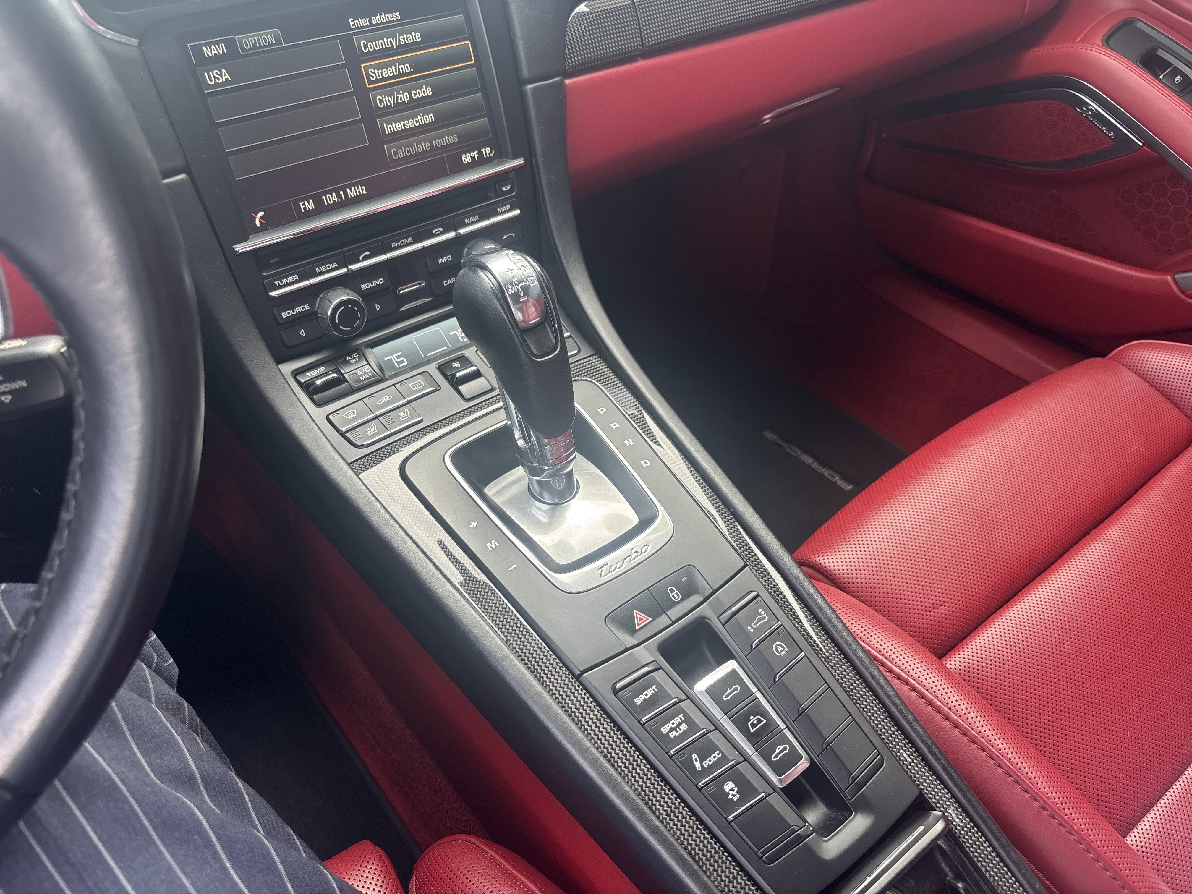 Certified 2015 Porsche 911 Turbo image 20