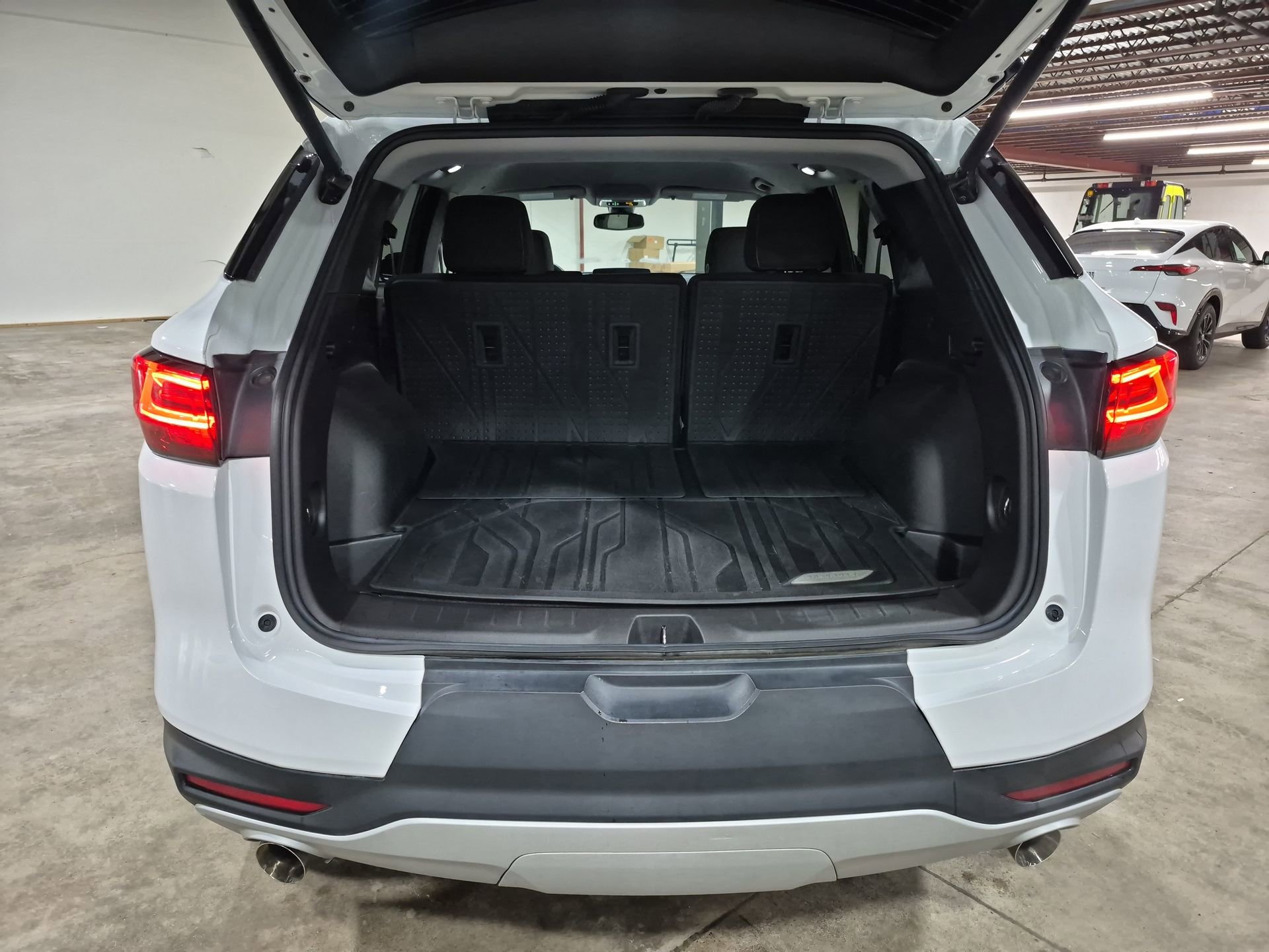 Certified 2024 Chevrolet Blazer LT w/ Convenience Package image 25