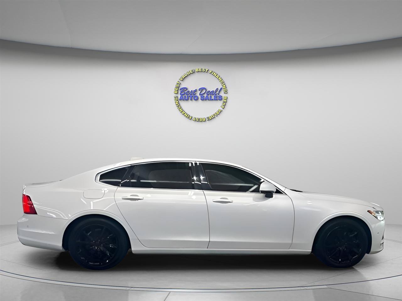 Used 2018 Volvo S90 T6 Momentum w/ Convenience Package AWD/4WD image 6