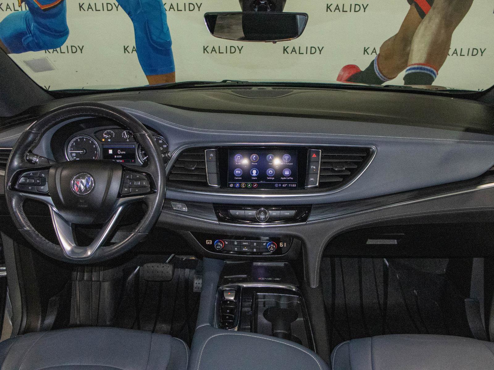 Used 2024 Buick Enclave Essence w/ Sound and Sites Package image 3