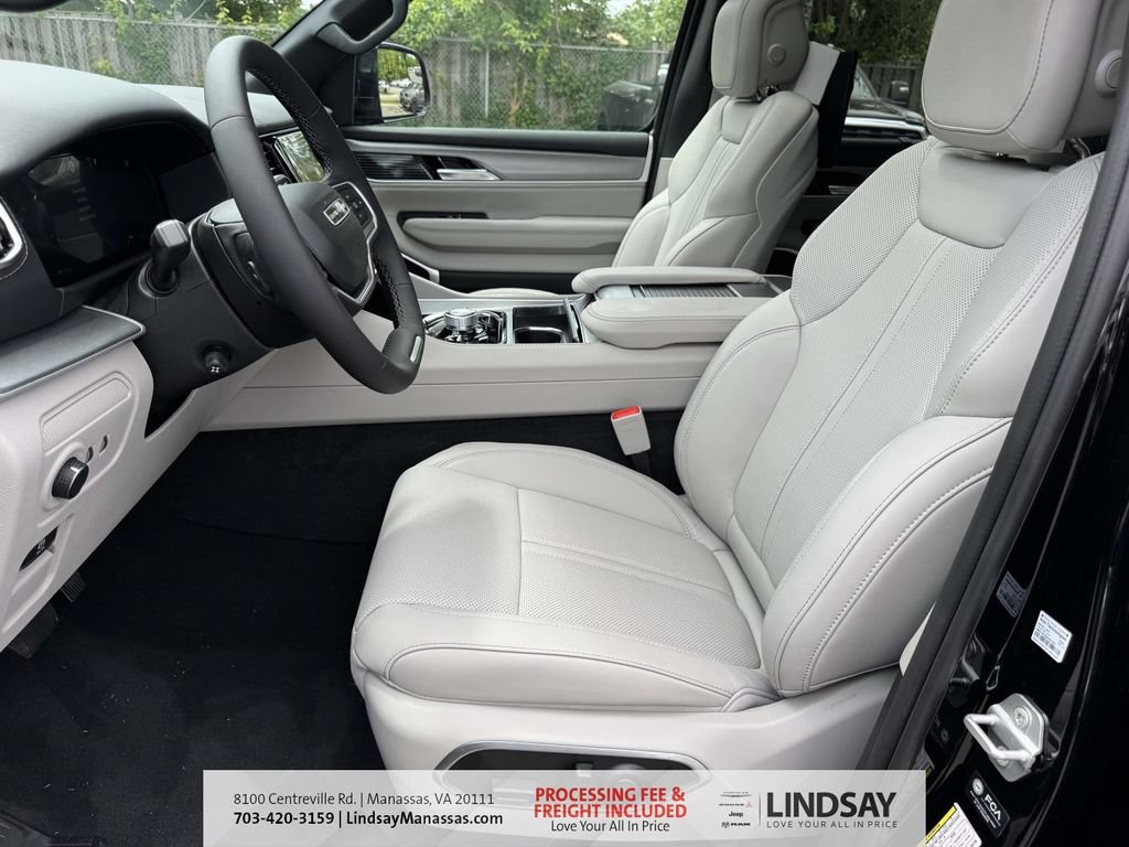 New 2026 Jeep Grand Wagoneer L Limited AWD/4WD image 19