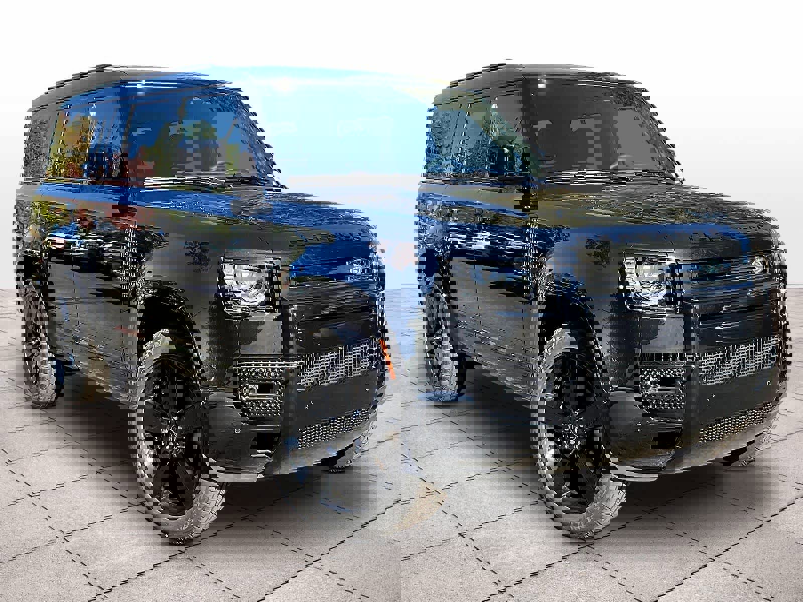New 2025 Land Rover Defender 130 V8 image 2