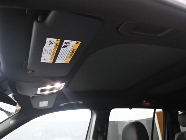 New 2024 Mercedes-Benz GLB 250 image 27