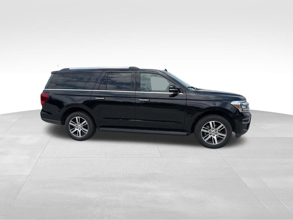 Used 2024 Ford Expedition Max Limited RWD image 7