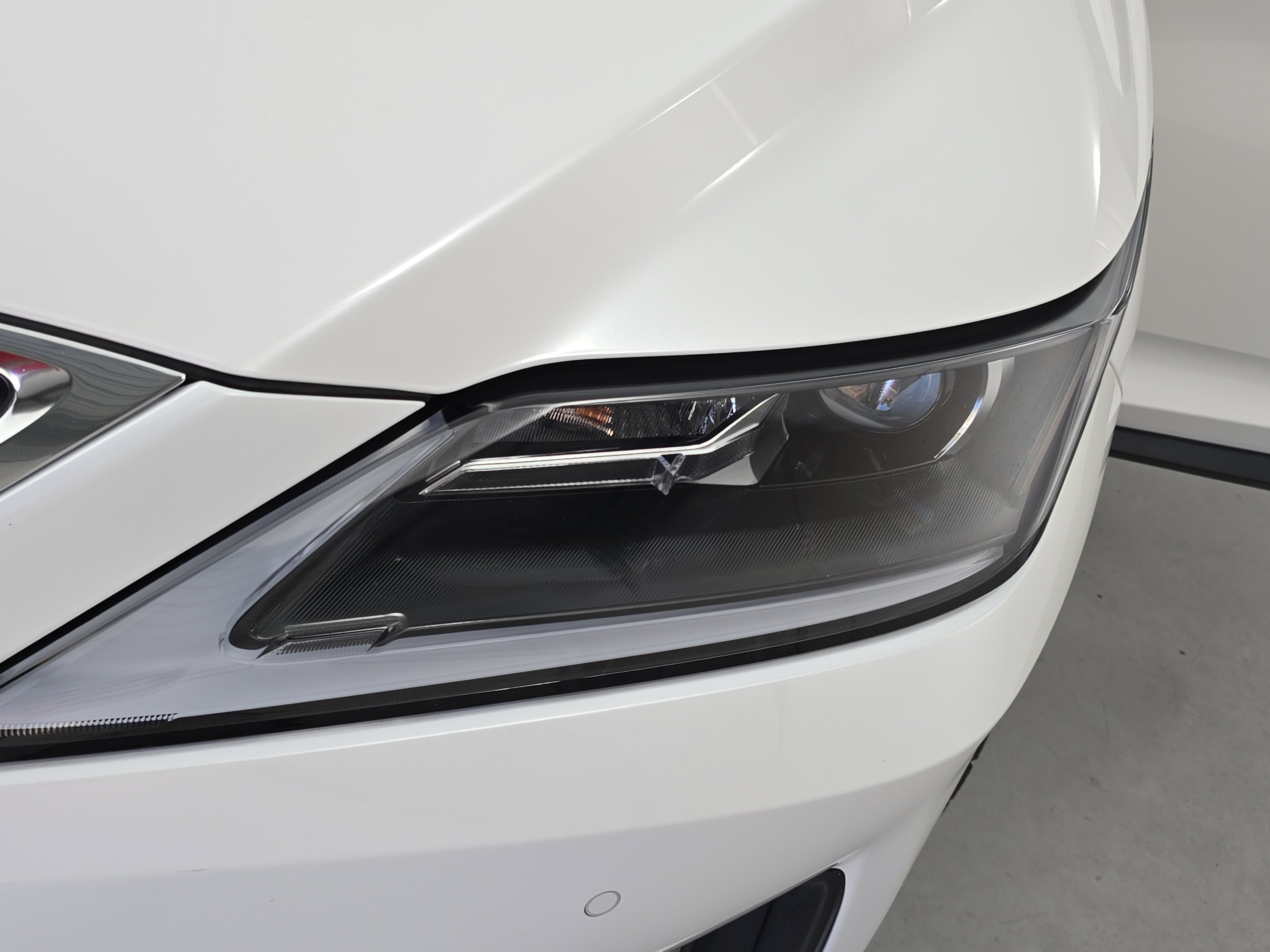 Used 2022 Lexus RX 450hL AWD w/ Premium Package image 33