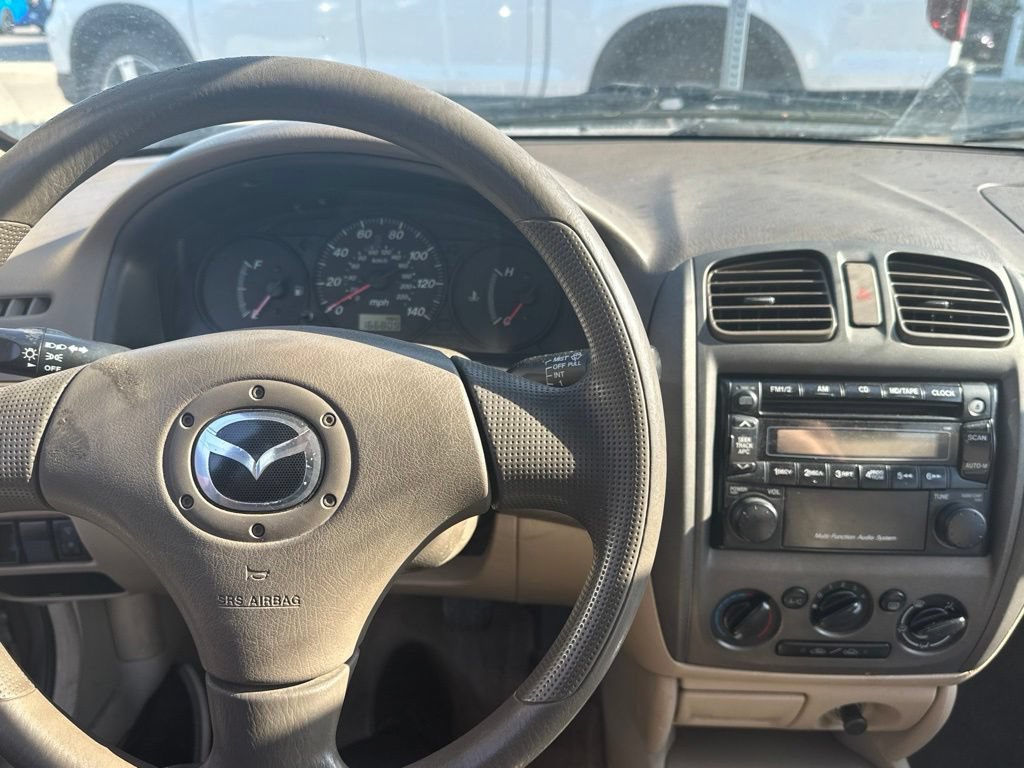 Used 2002 MAZDA Protege FWD image 11