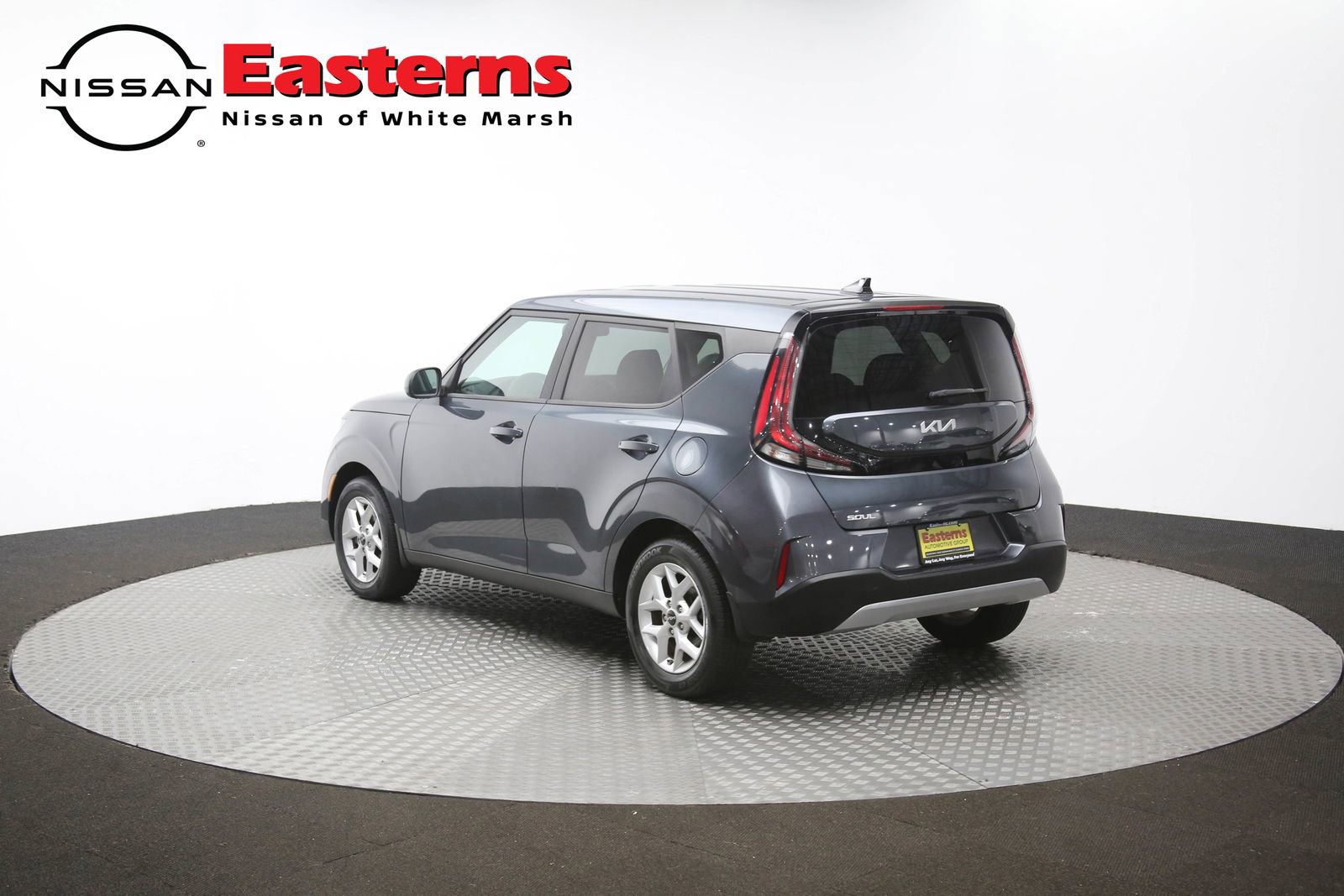 Used 2023 Kia Soul LX w/ LX Technology Package FWD image 61