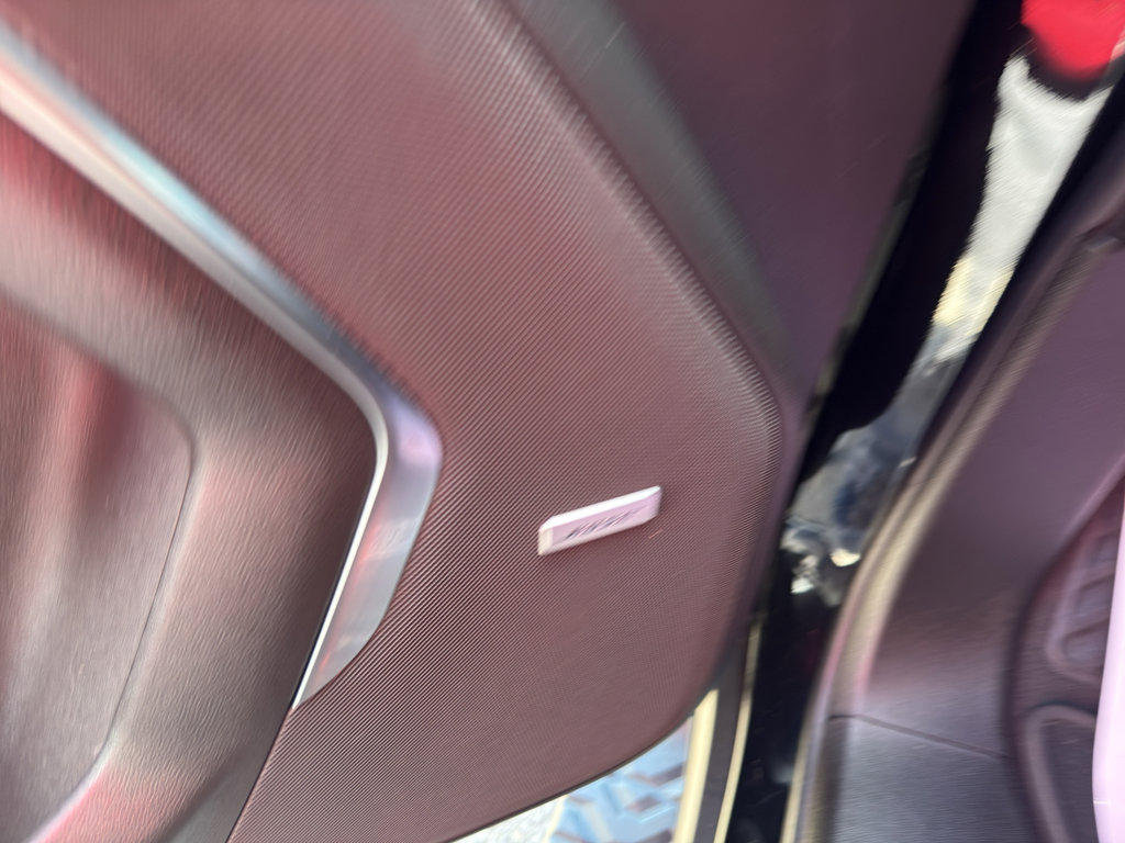 Used 2024 Chevrolet Tahoe Z71 w/ Z71 Off-Road Package image 16