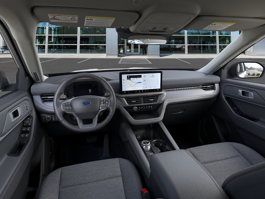 New 2026 Ford Explorer Active RWD image 9