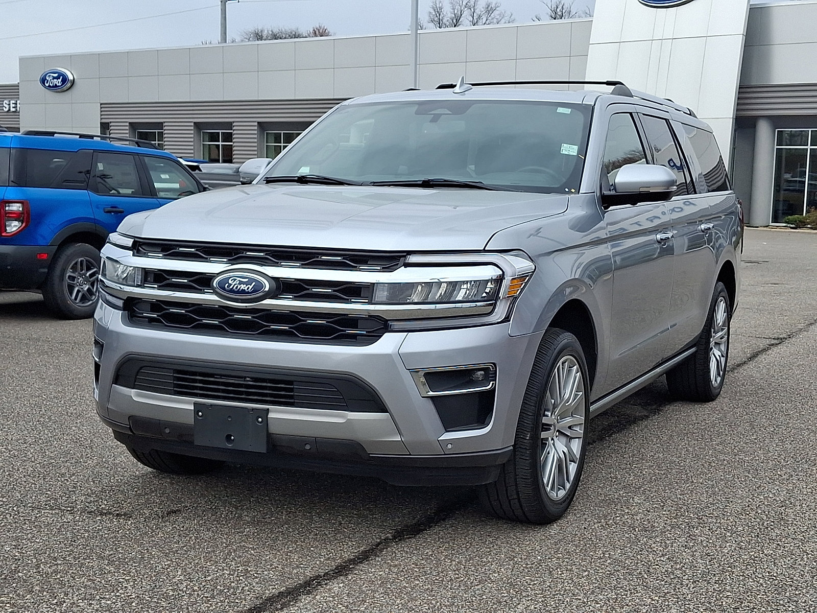 Certified 2024 Ford Expedition Max Limited image 4