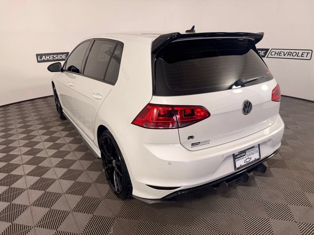 Used 2017 Volkswagen Golf R 4-Door AWD/4WD image 4