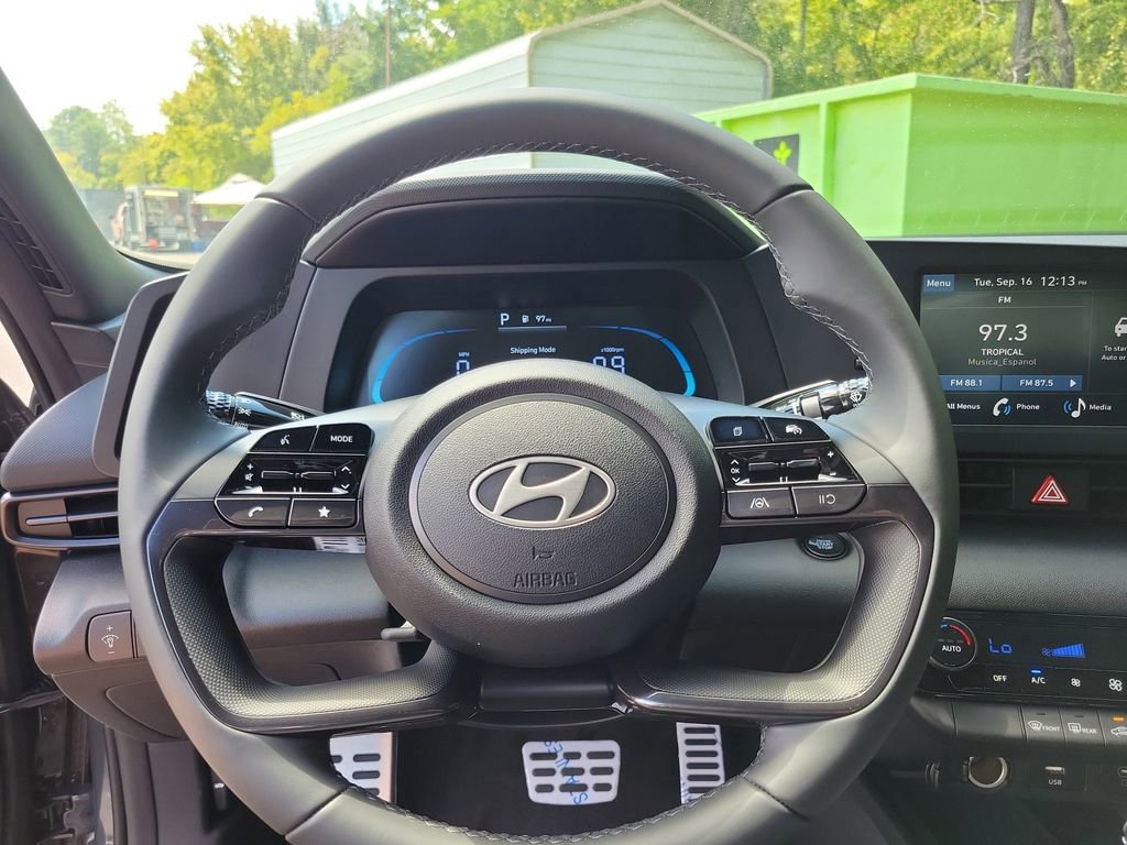 New 2025 Hyundai Elantra Sport w/ Cargo Package image 12