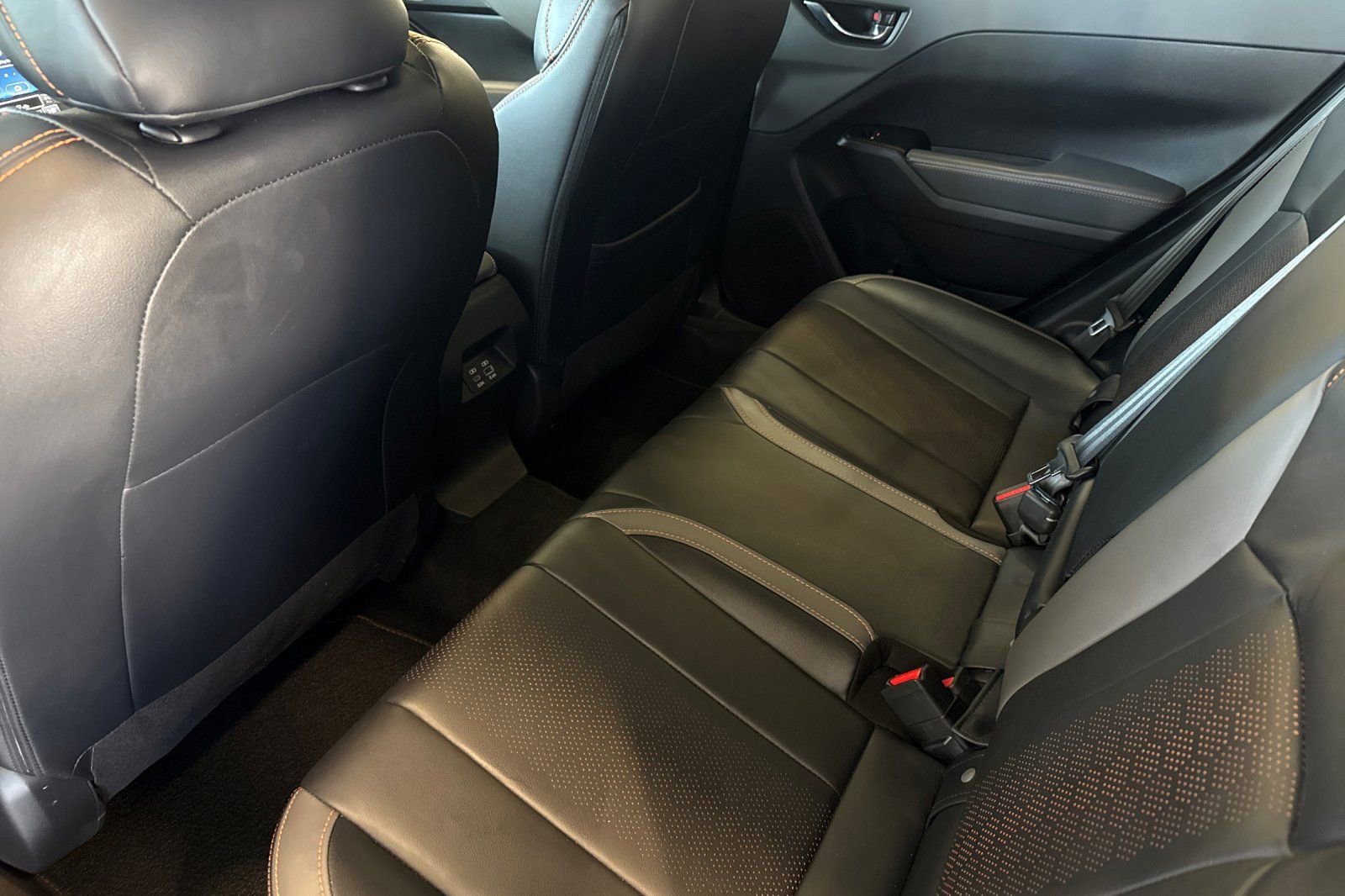 Certified 2025 Subaru Crosstrek 2.5i Limited w/ Crosstrek Mirror Package AWD/4WD image 11