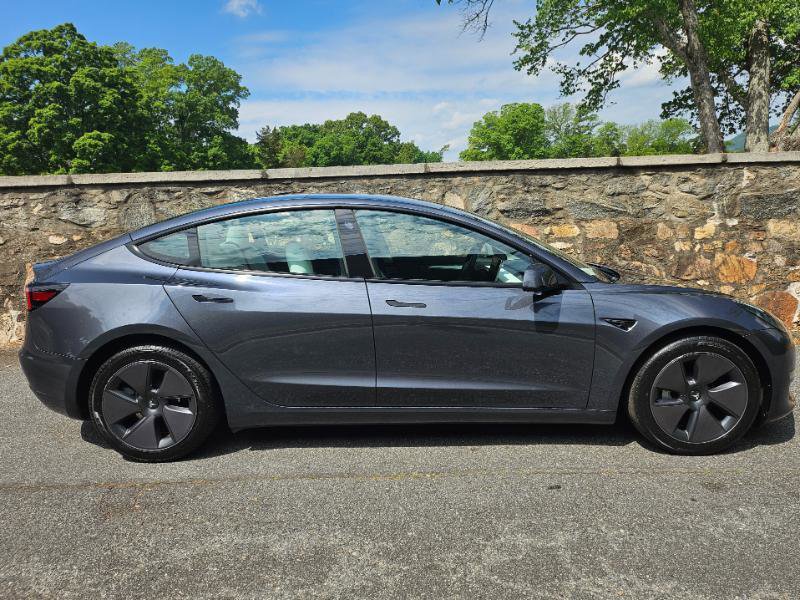 Used 2023 Tesla Model 3 Standard Range RWD image 9