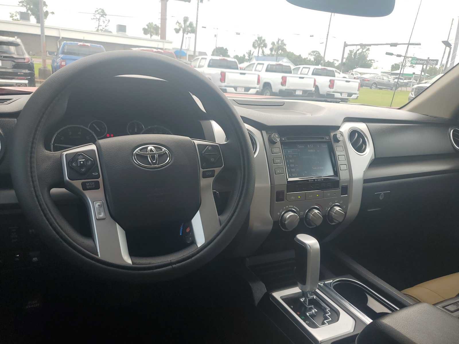 Used 2016 Toyota Tundra SR5 w/ SR5 Upgrade Package RWD image 21
