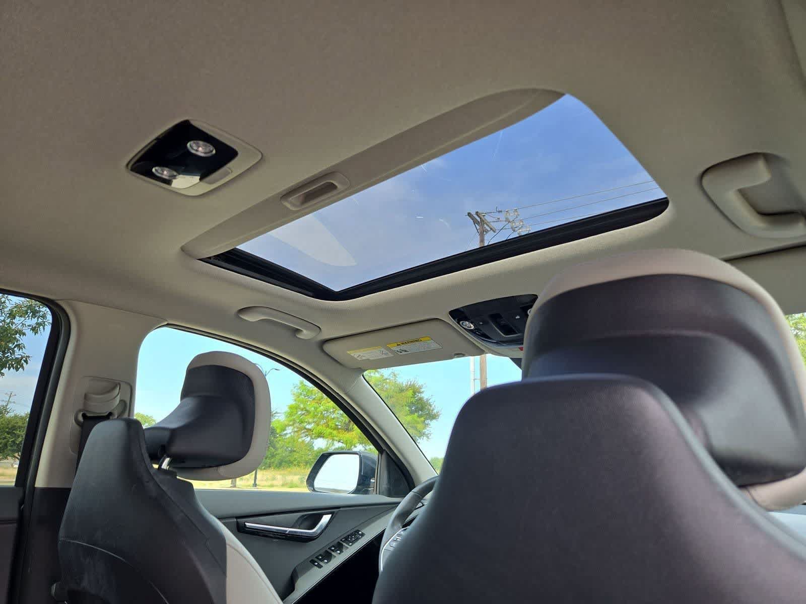 Certified 2024 Kia Niro EX Touring FWD image 20