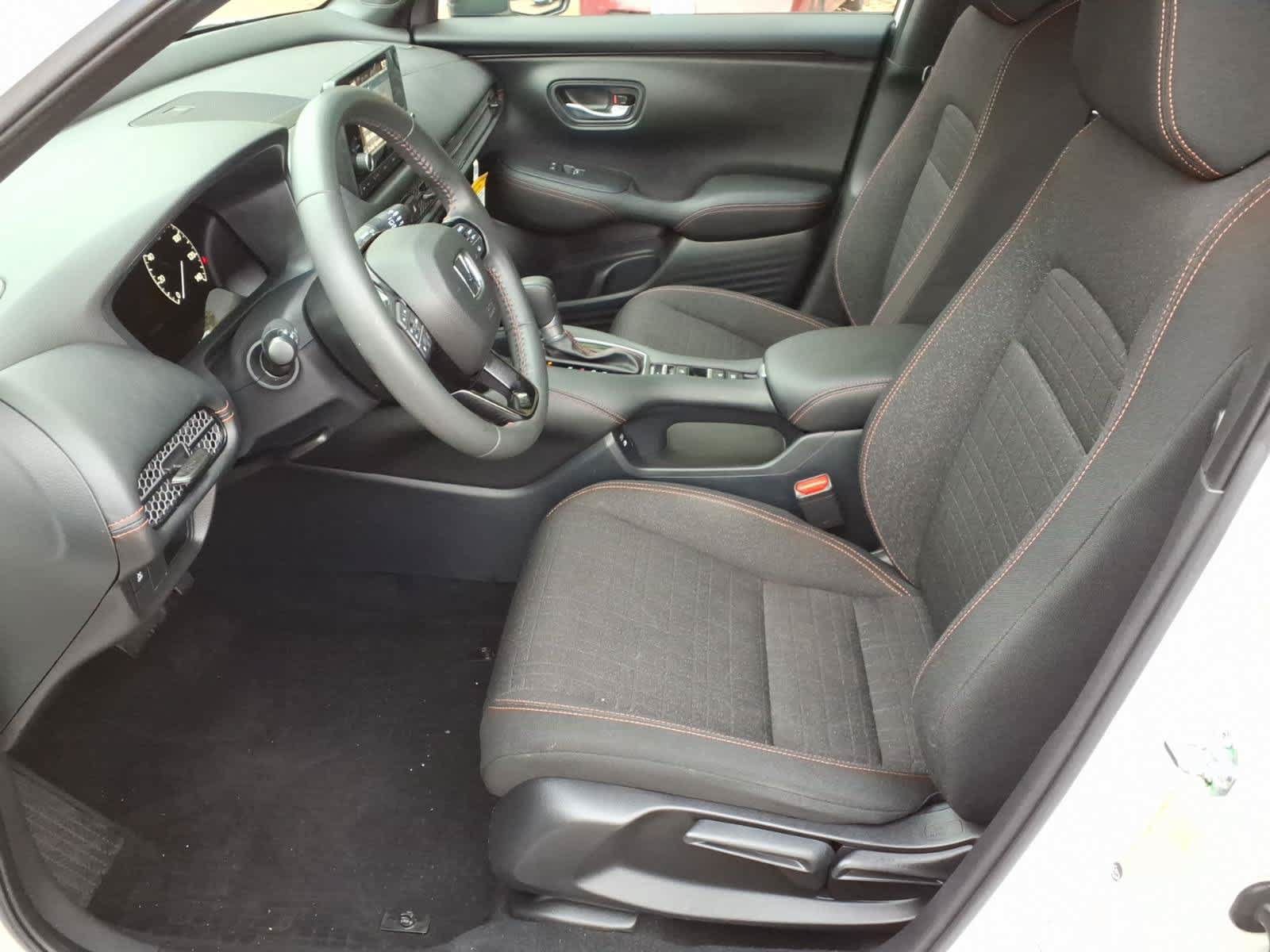 Used 2024 Honda HR-V Sport image 13
