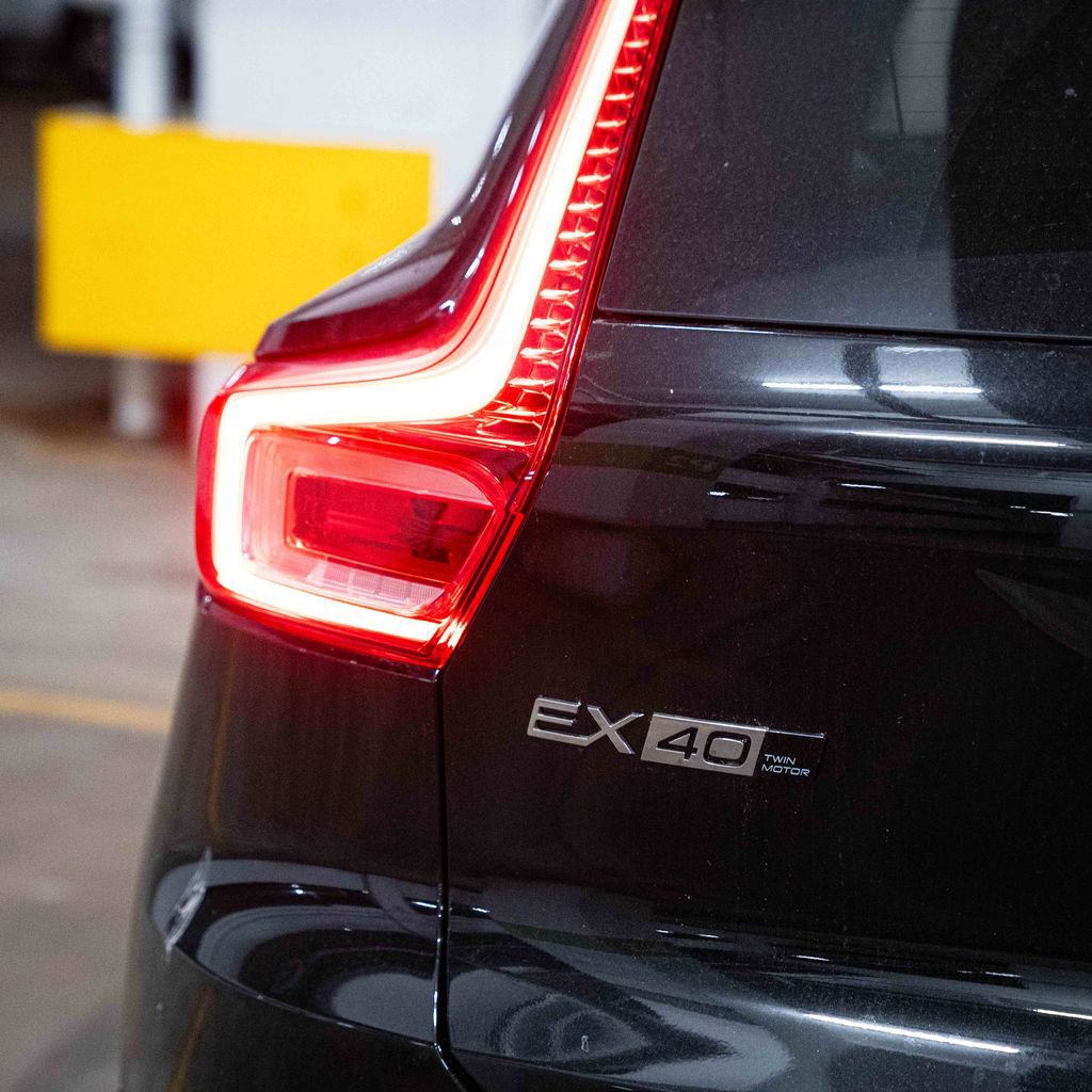 New 2026 Volvo EX40 Plus w/ Climate Package AWD/4WD image 5