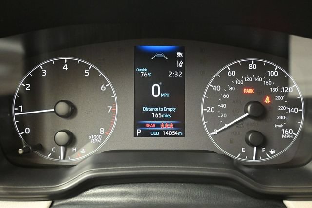 Used 2025 Toyota Corolla Cross LE AWD/4WD image 26
