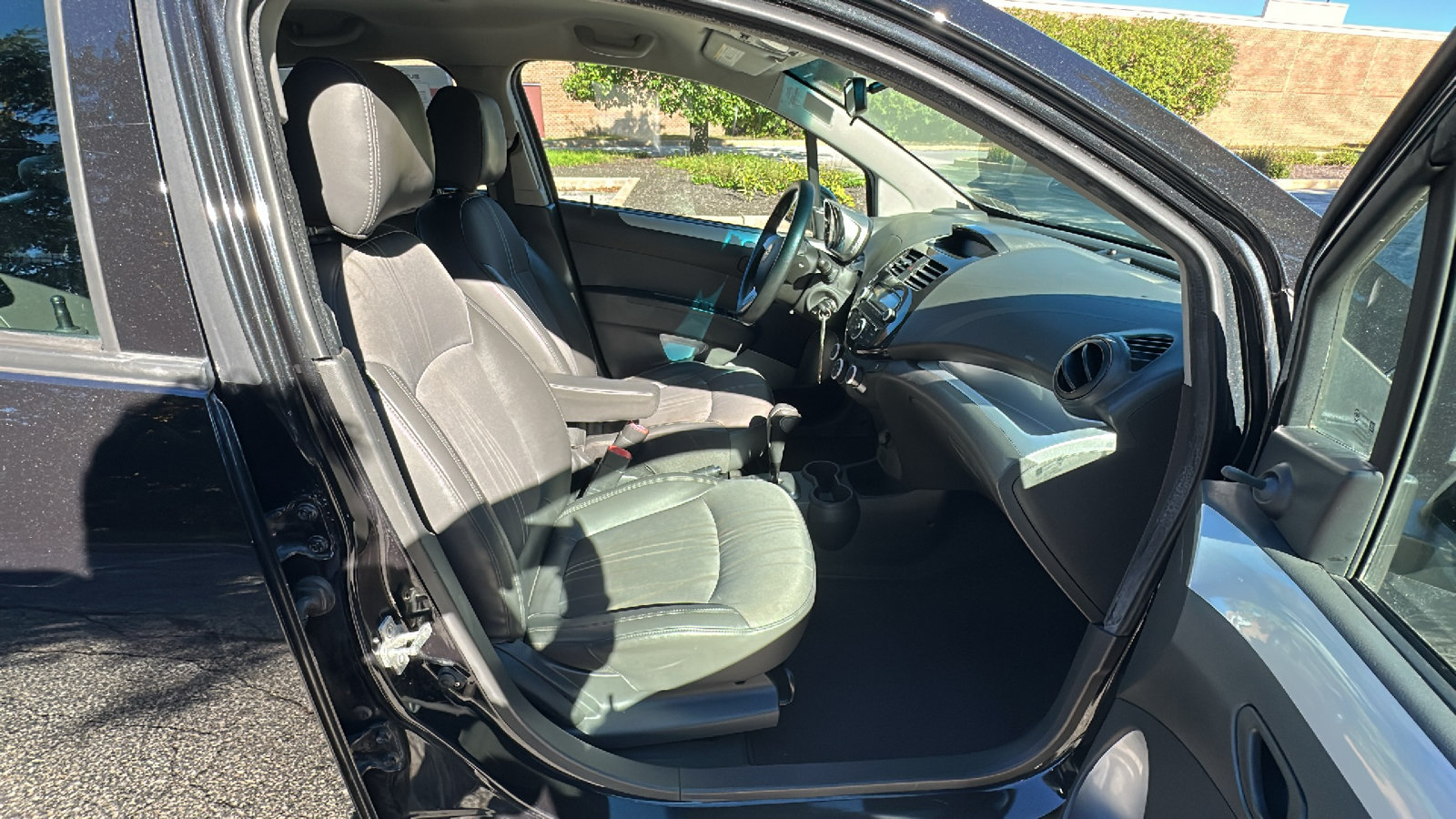 Used 2015 Chevrolet Spark LS FWD image 22