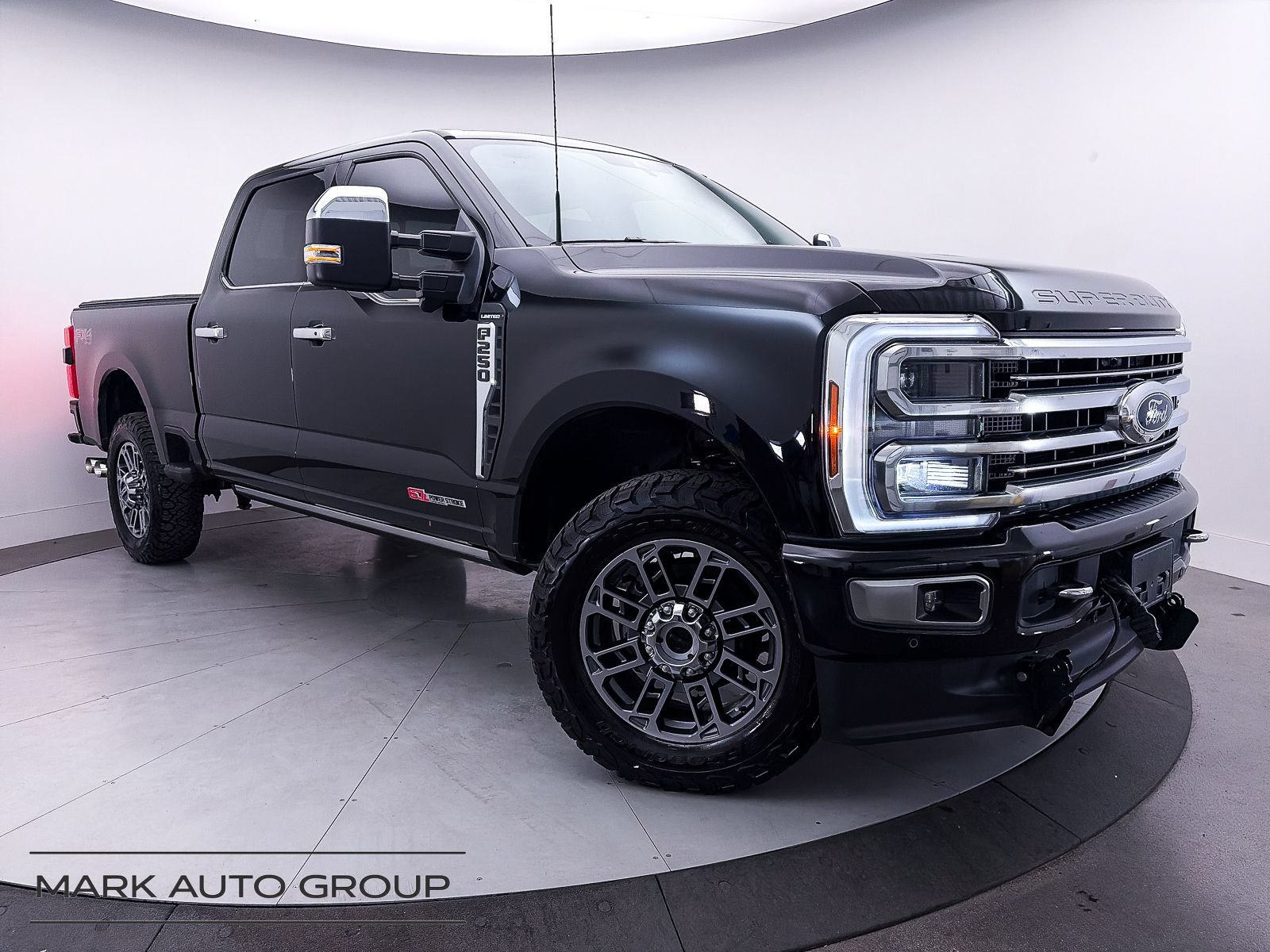 Used 2024 Ford F250 Limited w/ FX4 Off-Road Package AWD/4WD image 1