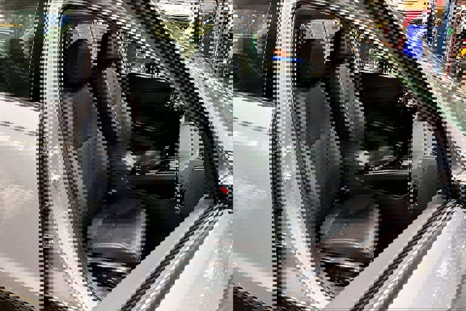 Used 2023 Honda Accord EX-L image 8