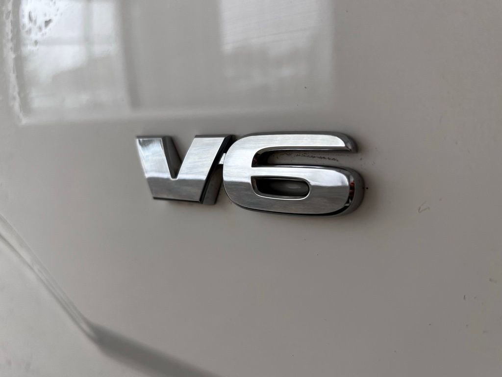 Used 2020 Toyota Tacoma TRD Off-Road w/ Technology Package image 13