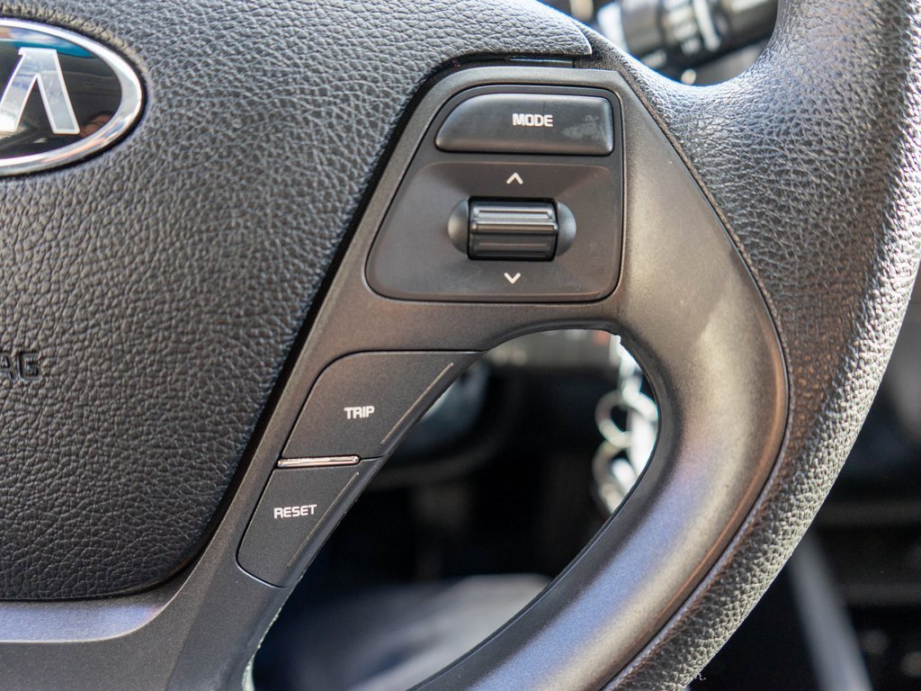 Used 2016 Kia Forte LX image 18