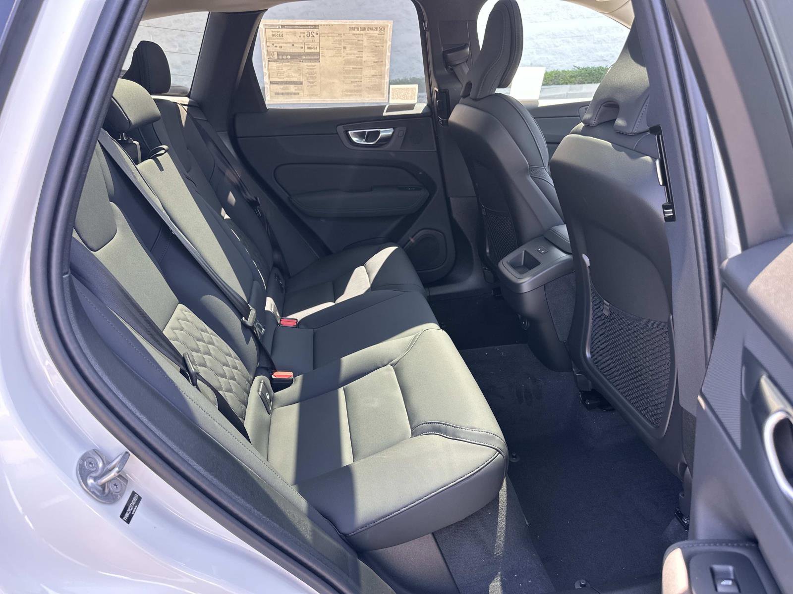 New 2026 Volvo XC60 B5 Plus w/ Climate Package AWD/4WD image 19