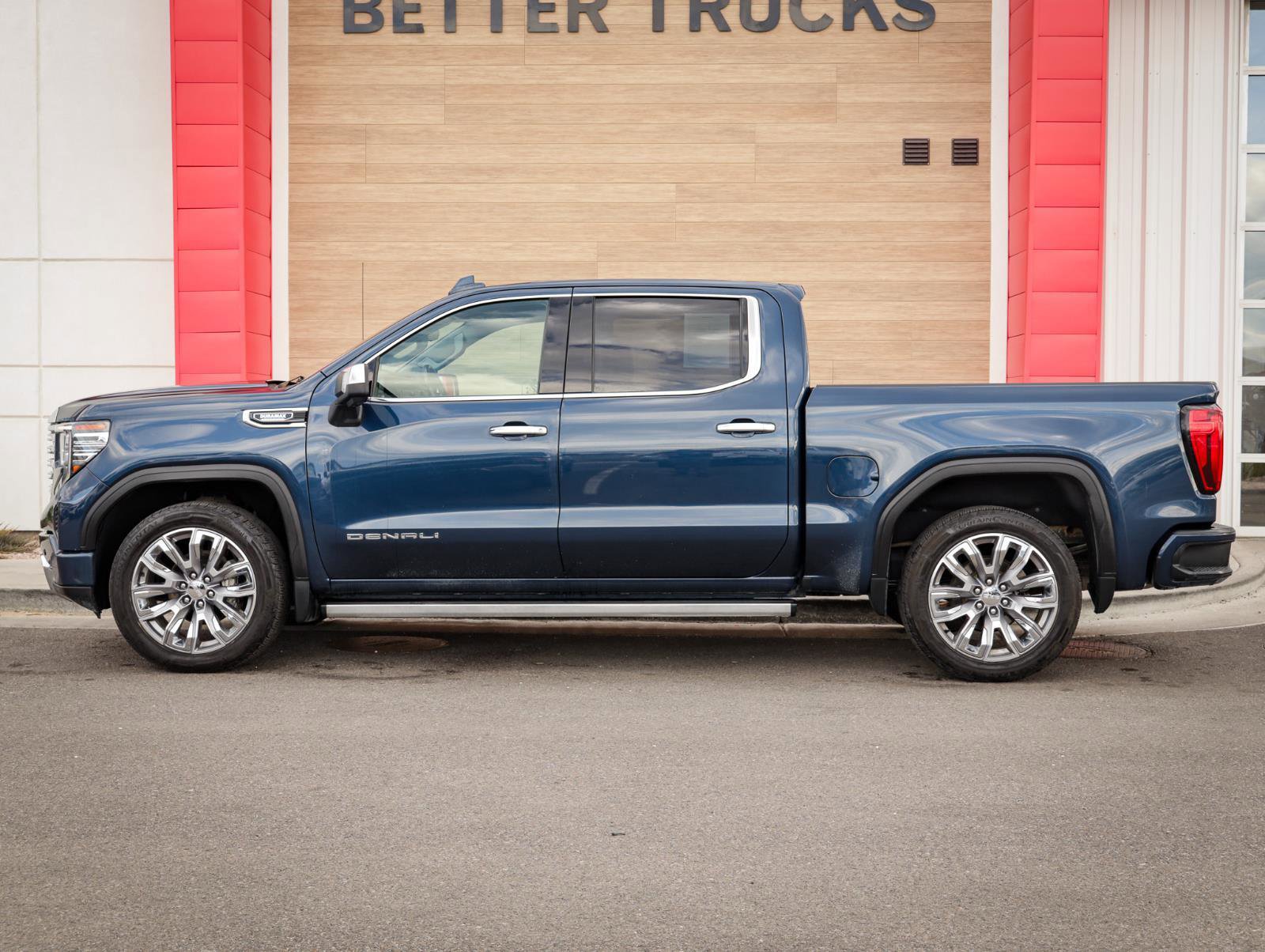 Used 2022 GMC Sierra 1500 Denali w/ Denali Reserve Package image 7