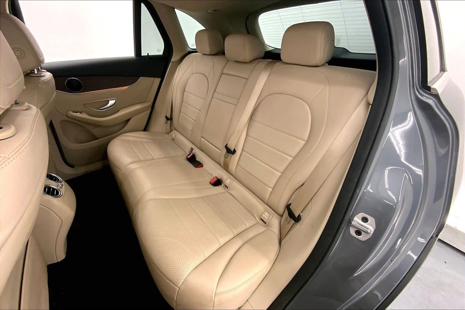 Certified 2022 Mercedes-Benz GLC 300 image 17