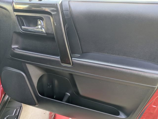 Used 2024 Toyota 4Runner TRD Off-Road image 34