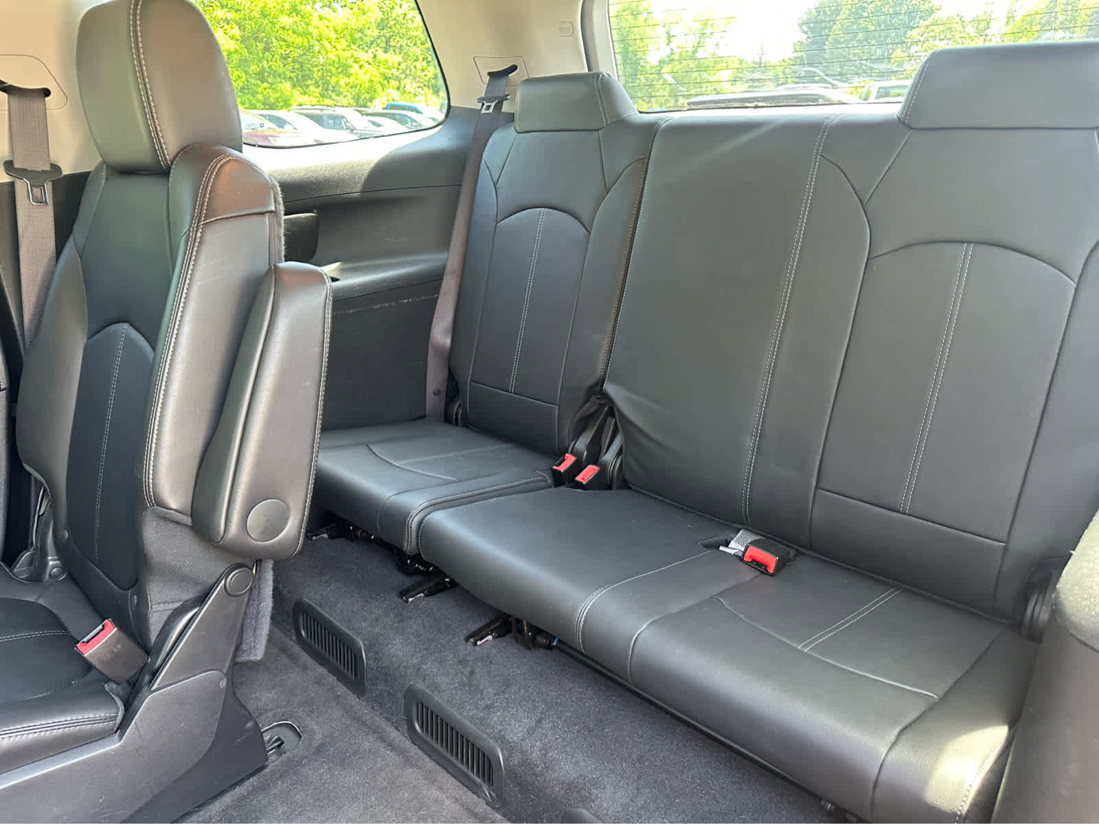 Used 2017 GMC Acadia Limited SLT AWD/4WD image 24