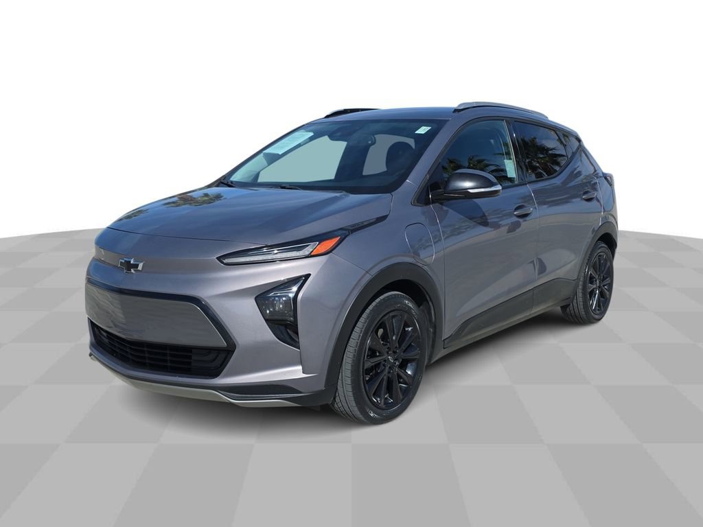 Used 2022 Chevrolet Bolt EUV LT w/ Convenience Package image 4