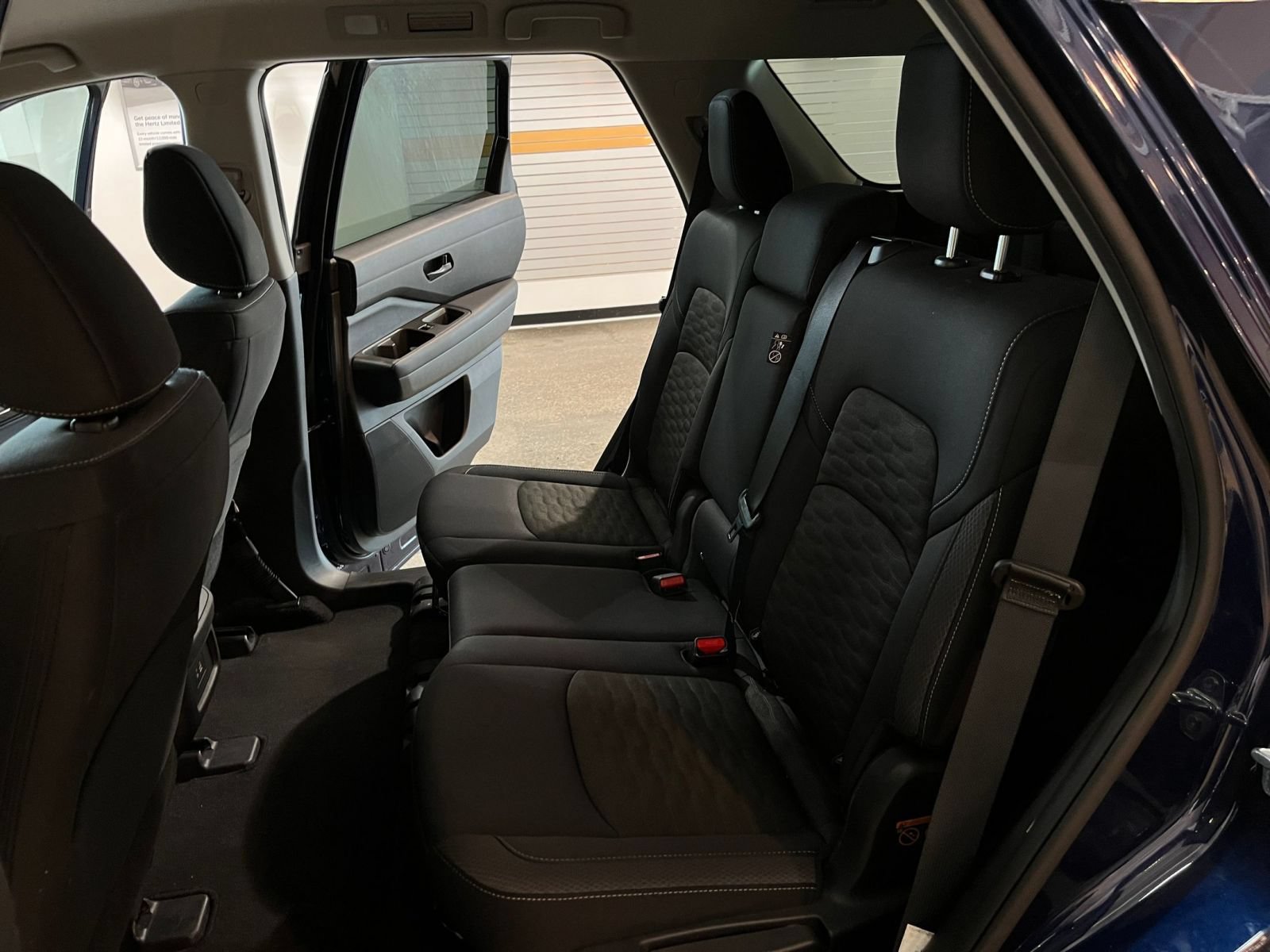 Used 2025 Nissan Pathfinder SV AWD/4WD image 41