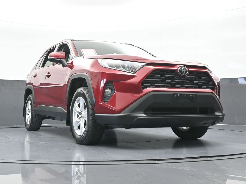 Used 2020 Toyota RAV4 XLE w/ Convenience Package image 59