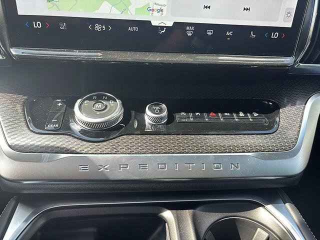 New 2027 Ford Expedition Platinum w/ Stealth Appearance Package AWD/4WD image 23