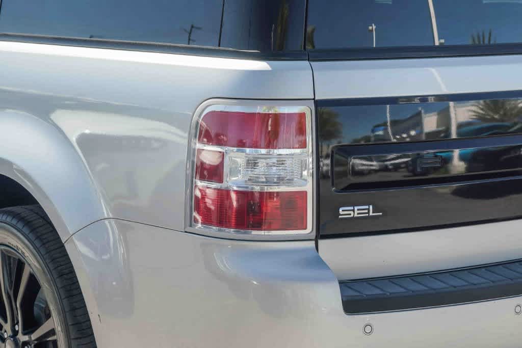 Used 2019 Ford Flex SEL w/ Equipment Group 202A FWD image 7