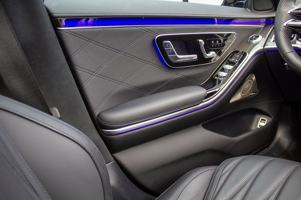 Used 2025 Mercedes-Benz S 63 AMG S image 19